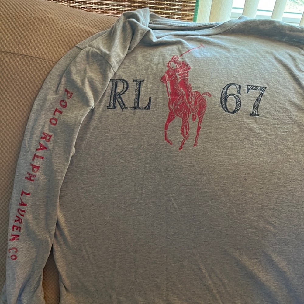 Polo Ralph Warren longsleeve T-shirt.
